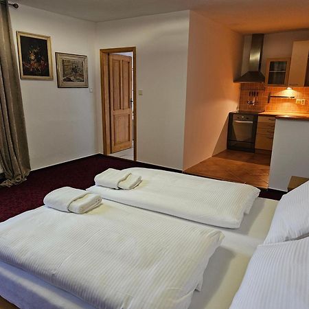 Hotel Bila Pani Jindřichŭv Hradec Eksteriør billede